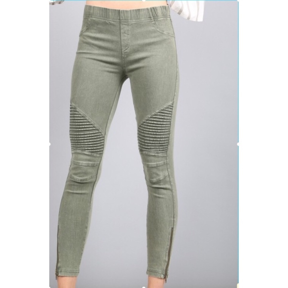 Beulah Style Moto Leggings